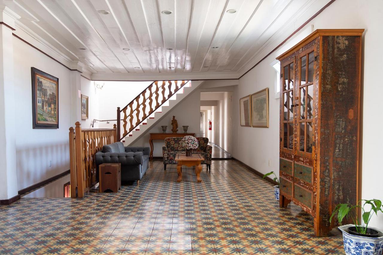 Hotel Colonial أورو بريتو المظهر الخارجي الصورة